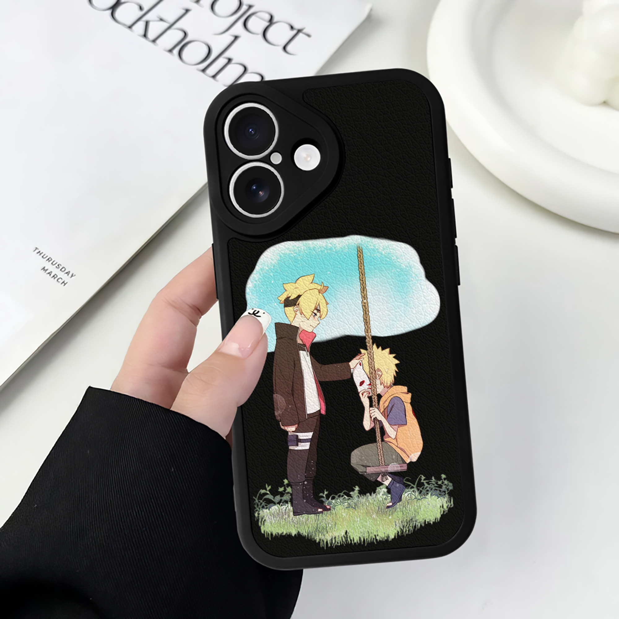 （画像用） NARUTO -ナルト- うずまき ボルト Uzumaki Boruto 【iPhone 16シリーズ対応】シリコンスマホケース（レザー調） 材質：シリコン